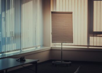 Digitale Zusammenarbeit in DACH-KMU: Rechte sicher verwalten